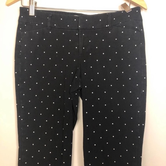 Old Navy Pixie Black and White Dot Cropped Pants 4 - Picture 7 of 8